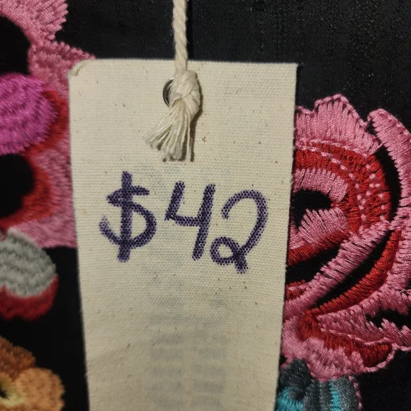 Savannah Jane Multicolor Floral Embroidered Leopard Blouse - Picture 3 of 4